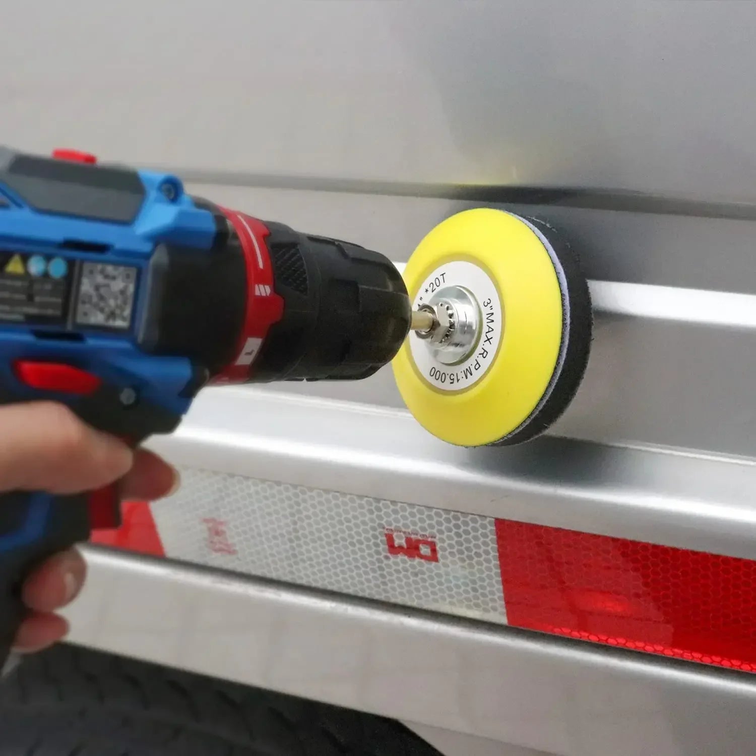 3 Inch Wet and Dry Sanding Paper 102 Pcs Assorted 800-5000 Grit Silicon Carbide with 1/4 inch Shank Sanding Pad Buffering Pad